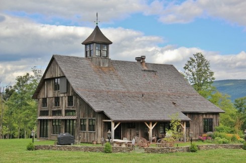 barn homes