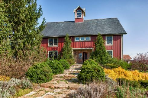 barn homes